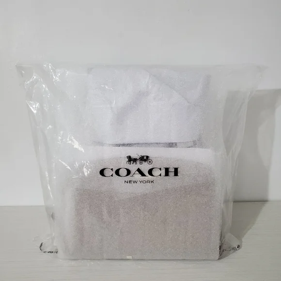 Coach Lillie Carryall Shoulder or Crossbody Bag - Picture 14 of 14